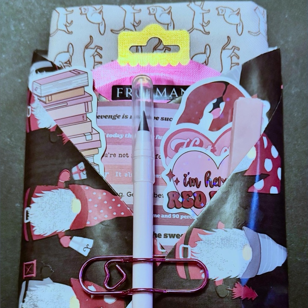 Blind Date with a Book (Deluxe)